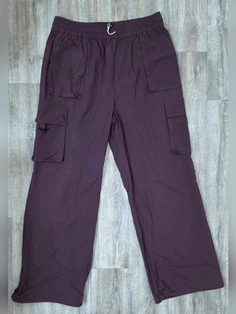 Women's Fabletics Heights Cargo Pant-Size XL - Picture 6 of 7